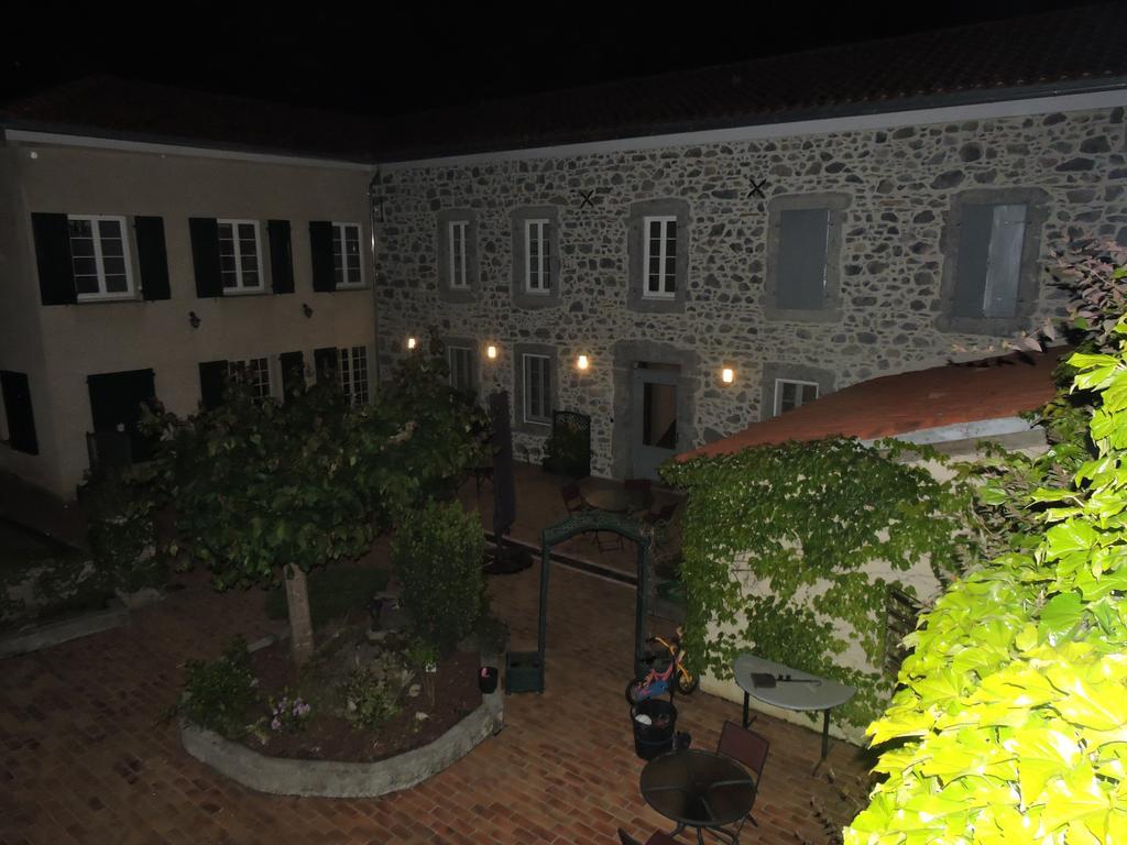 Chambres D'Hotes L'Aristou Barbazan Екстер'єр фото